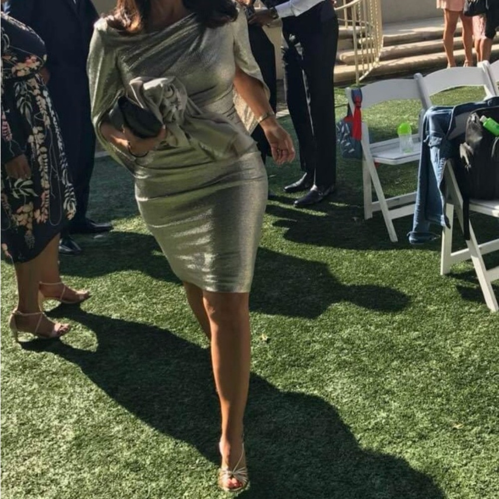 Betsy & Adam metallic silver evening dress - size 6